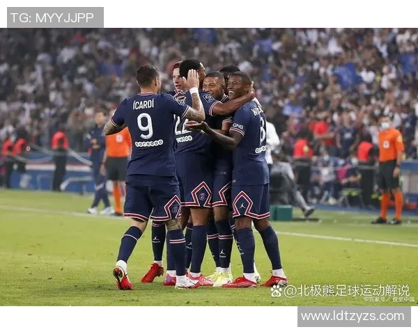 足球明星庆祝瞬间高清壁纸分享让你感受激情与荣耀的完美结合